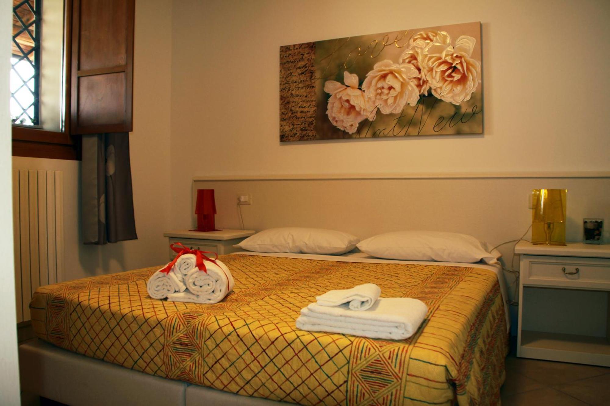 Agriturismo Nonna Bettina Moniga del Garda Habitación foto